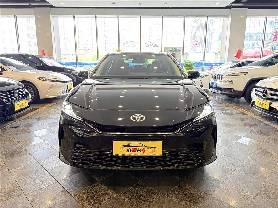 Camry 2024 2.0T Luxury - zdjęcie 2