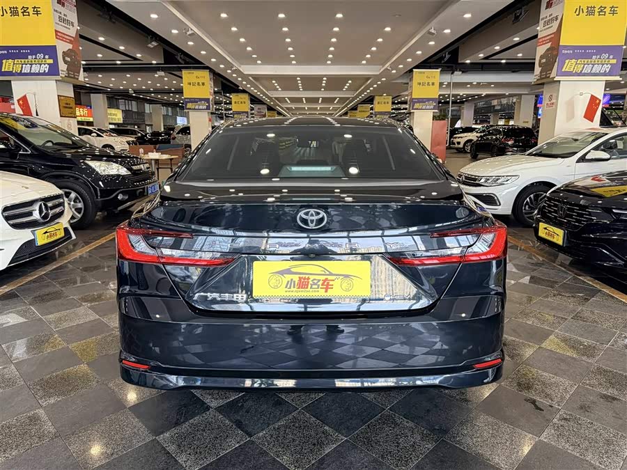 Camry 2024 2.0T Luxury - zdjęcie 11