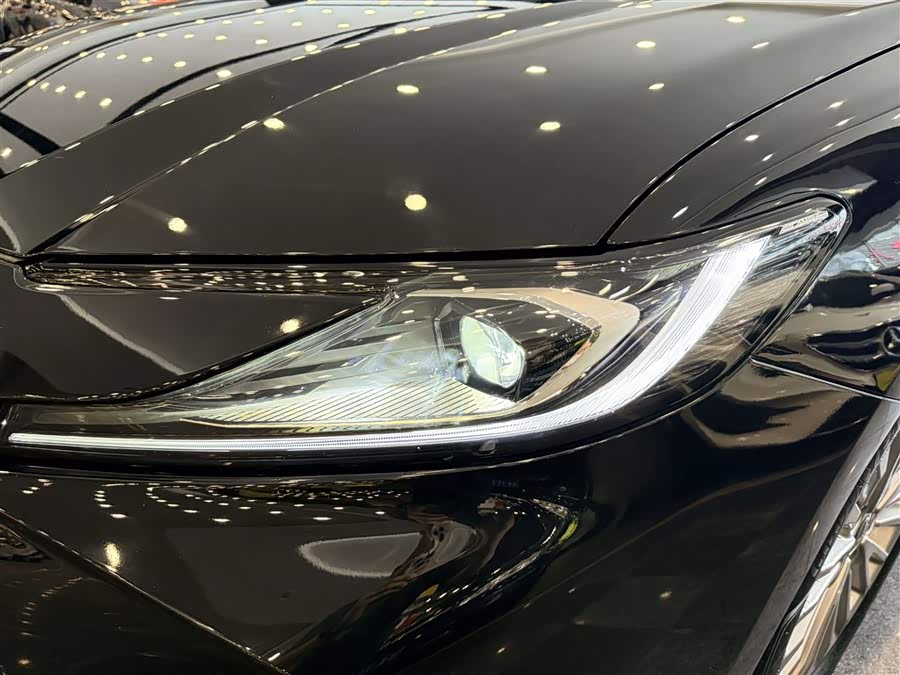 Camry 2024 2.0T Luxury - zdjęcie 12