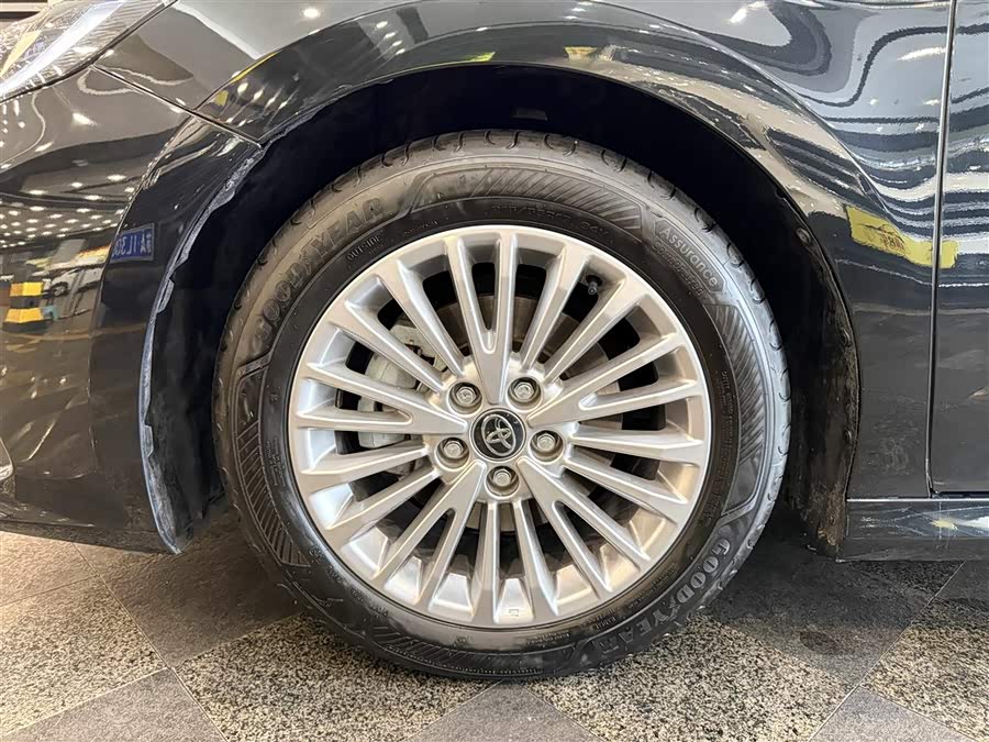 Camry 2024 2.0T Luxury - zdjęcie 13