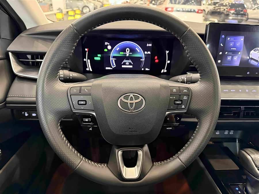 Camry 2024 2.0T Luxury - zdjęcie 20