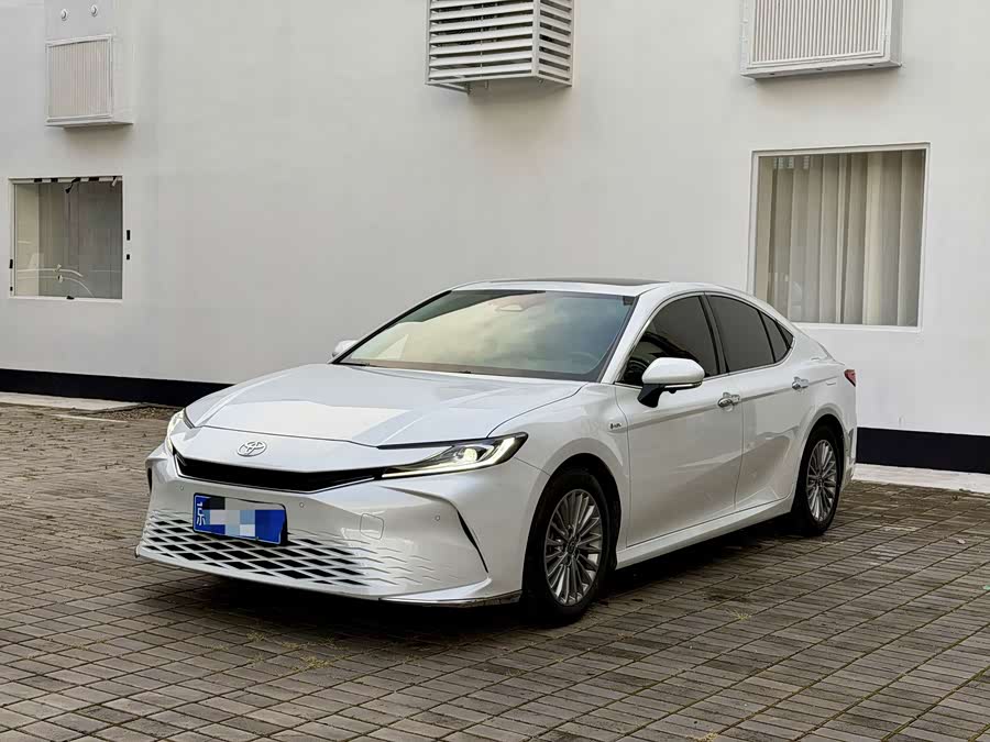 Camry 2025 2.0HG Glory - zdjęcie 1