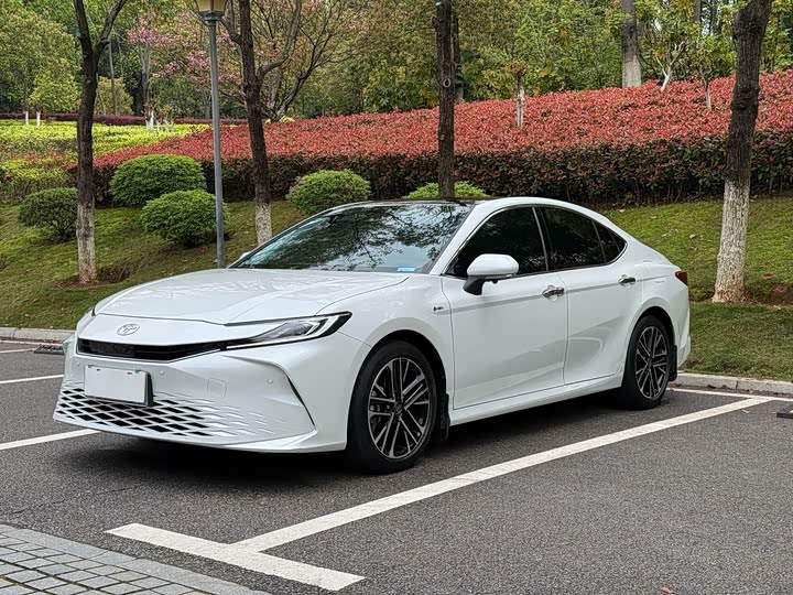 Camry 2025 2.5HG Premium Intelligent Edition - zdjęcie 16