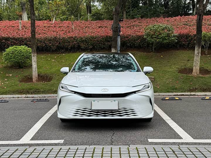 Camry 2025 2.5HG Premium Intelligent Edition - zdjęcie 17