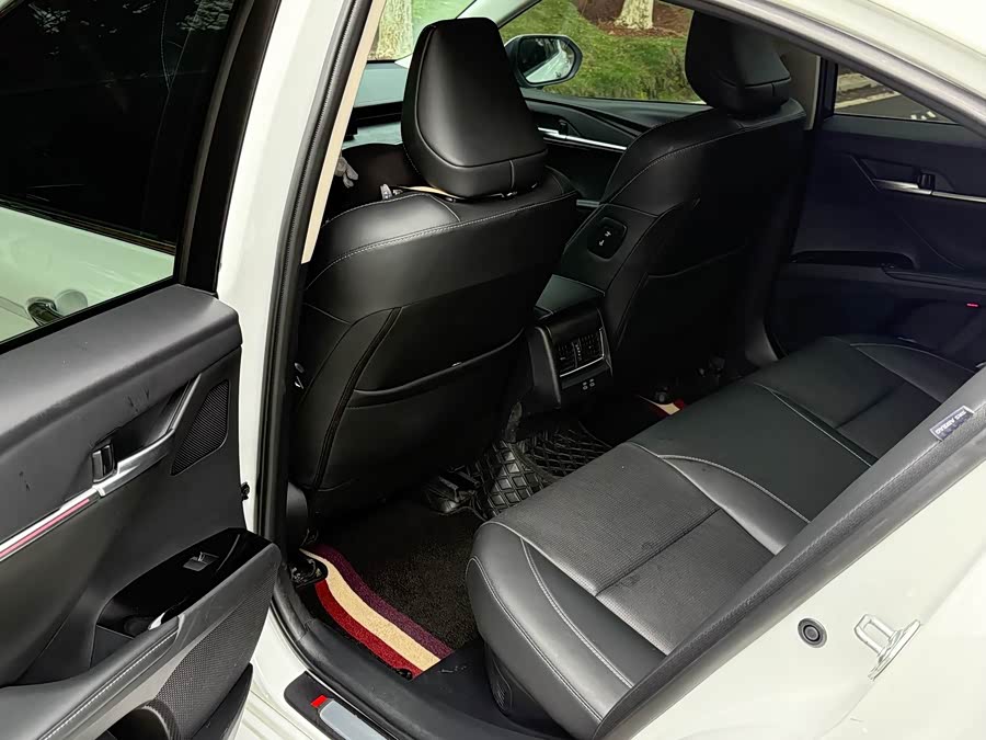 Camry 2025 2.5HG Premium Intelligent Edition - zdjęcie 6