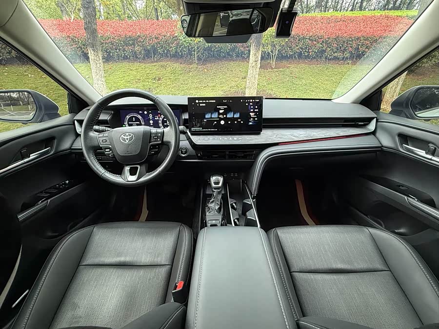 Camry 2025 2.5HG Premium Intelligent Edition - zdjęcie 8