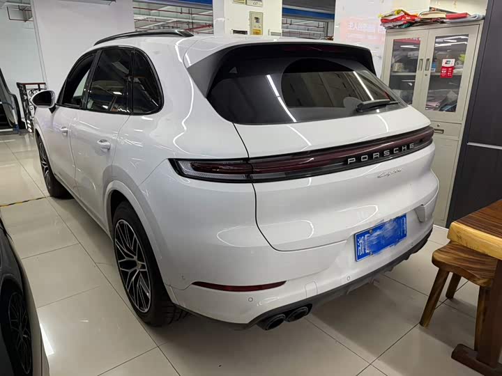 Cayenne 3.0T Dream Edition - zdjęcie 13