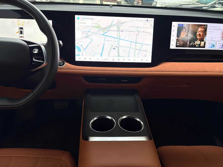 Changan CS75PLUS 2025 4th Generation Ultra 2.0T New Blue Whale Qinfeng - zdjęcie 9