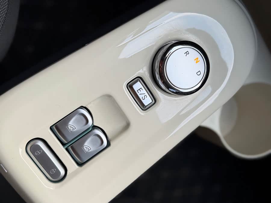 Changan Lumin 2022 155km Sweet - zdjęcie 18