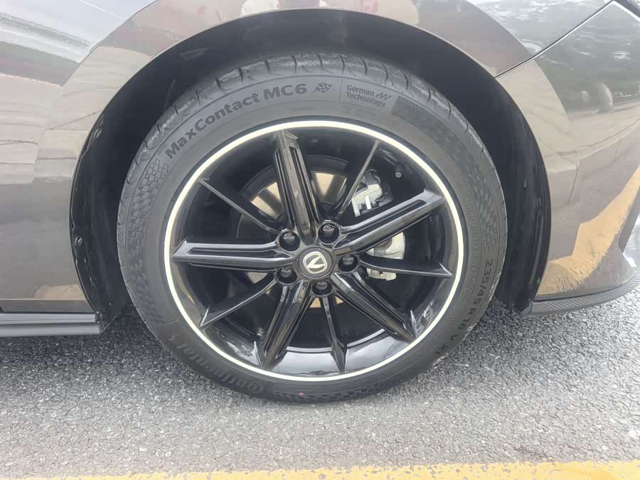 Changan UNI-V 2023 1.5T Premium - zdjęcie 12