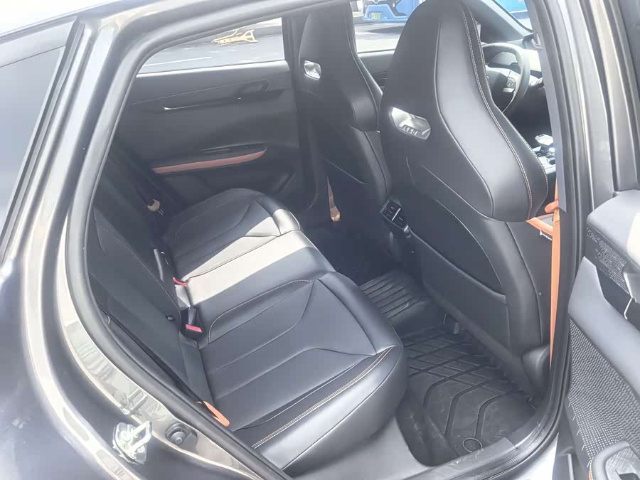Changan UNI-V 2023 1.5T Premium - zdjęcie 14