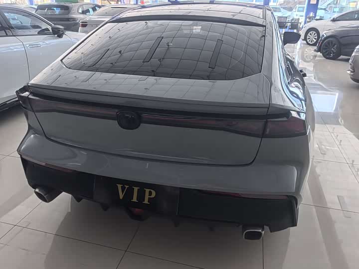 Changan UNI-V 2023 1.5T Premium - zdjęcie 20