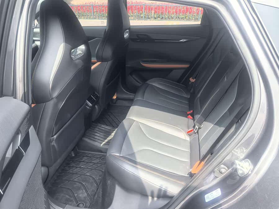 Changan UNI-V 2023 1.5T Premium - zdjęcie 7