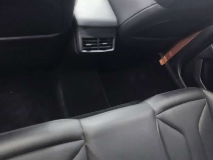 Changan UNI-V 2023 1.5T Premium - zdjęcie 10