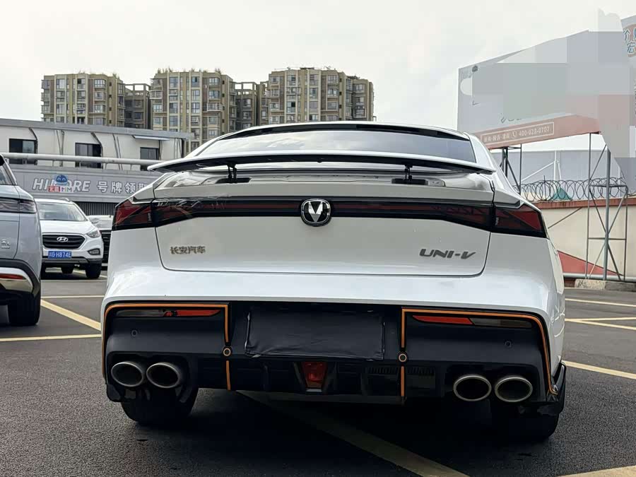 Changan UNI-V 2023 1.5T Sport - zdjęcie 8
