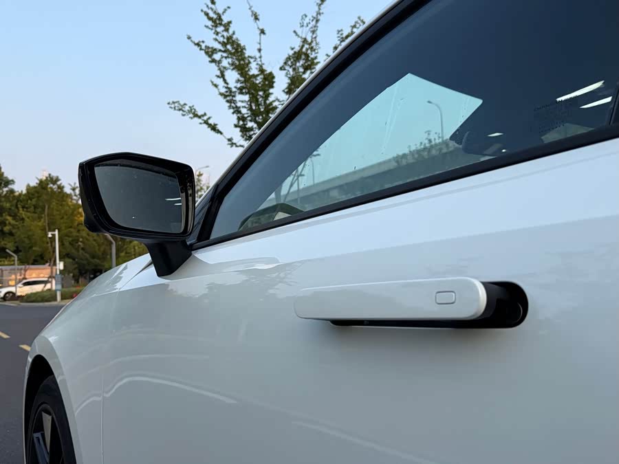 Changan UNI-V 2024 1.5T High Energy Version - zdjęcie 18