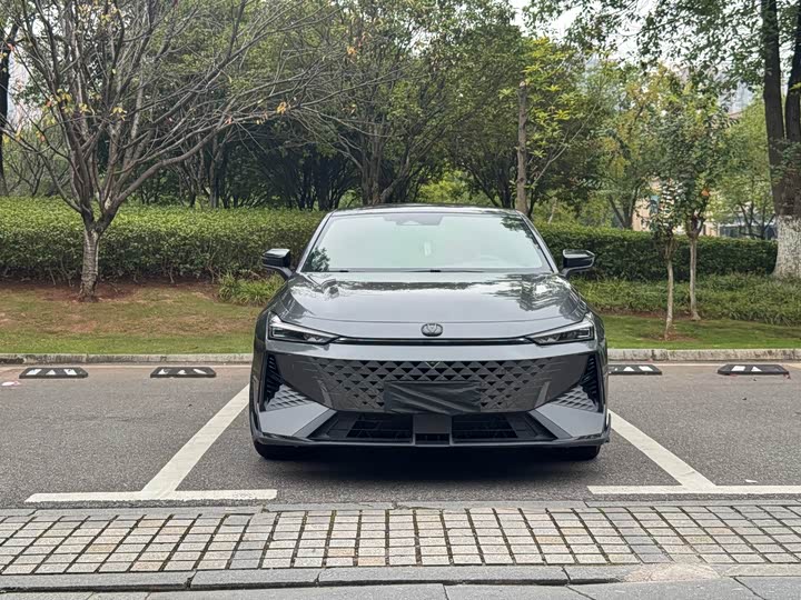 Changan UNI-V 2024 1.5T Premium Sports Edition - zdjęcie 11