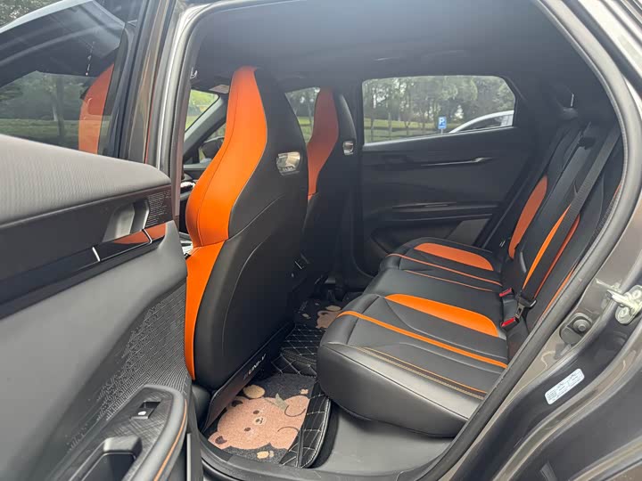 Changan UNI-V 2024 1.5T Premium Sports Edition - zdjęcie 14