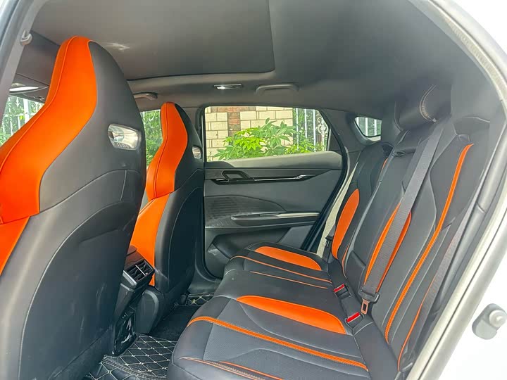 Changan UNI-V 2024 1.5T Premium Sports Edition - zdjęcie 10