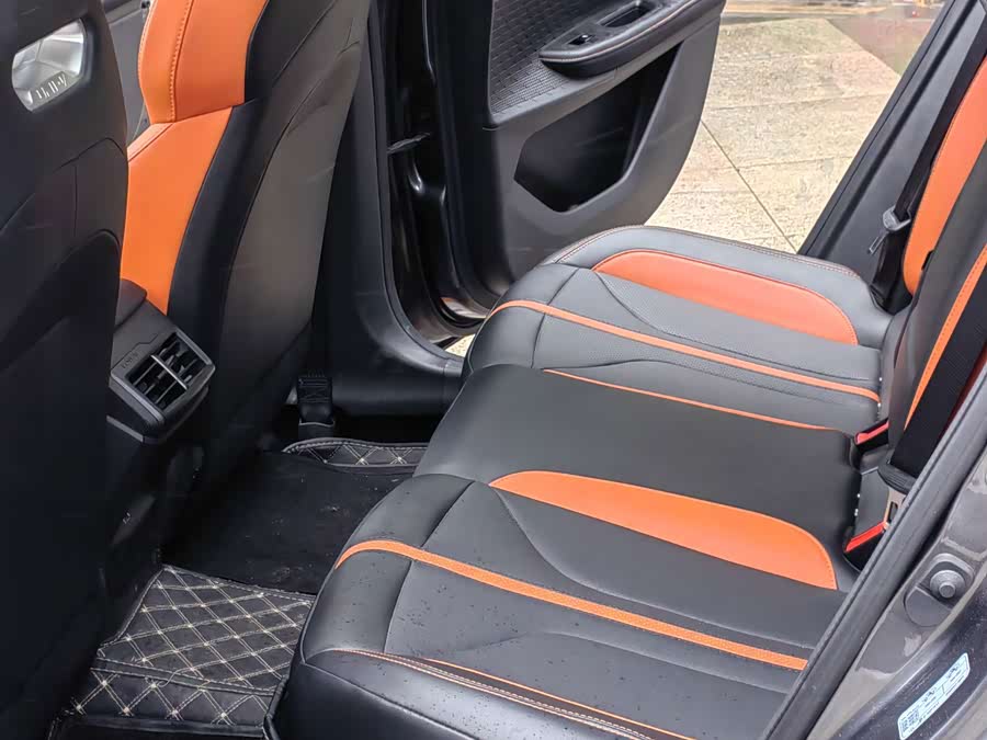 Changan UNI-V 2024 1.5T Smart Navigation Edition - zdjęcie 9