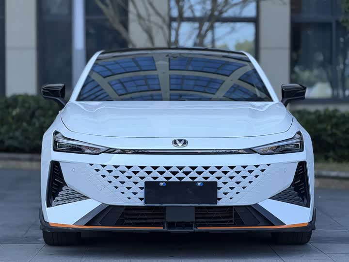 Changan UNI-V 2025 1.5T 500Bar Premium Sports Edition - zdjęcie 12