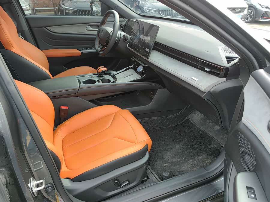 Changan UNI-V 2025 3rd Gen 1.5T 500Bar Premium Sport - zdjęcie 10