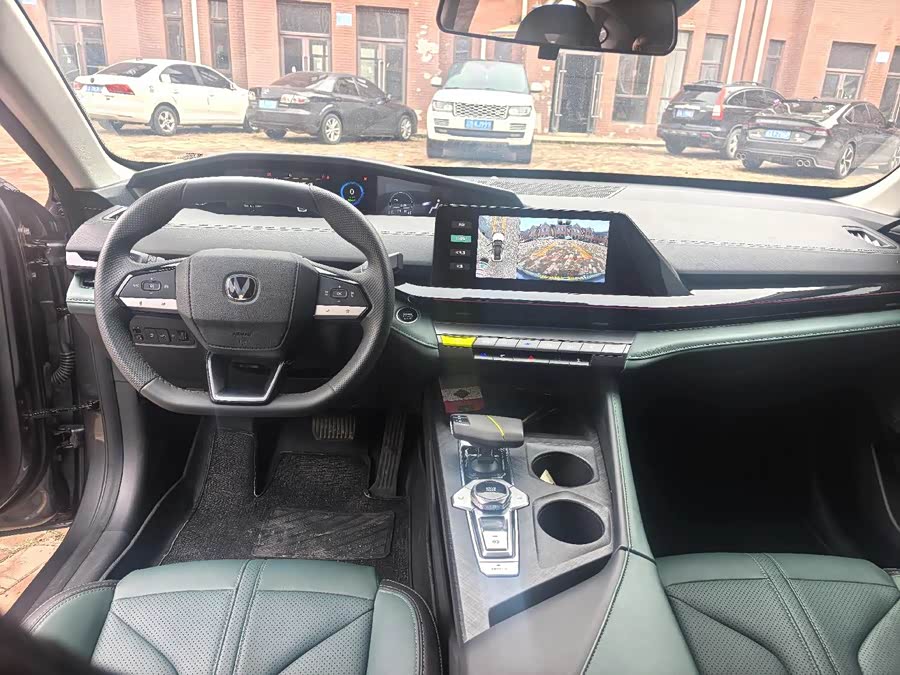 Changan UNI-V Smart Electric iDD 2023 1.5T 113km Smart Edition - zdjęcie 4