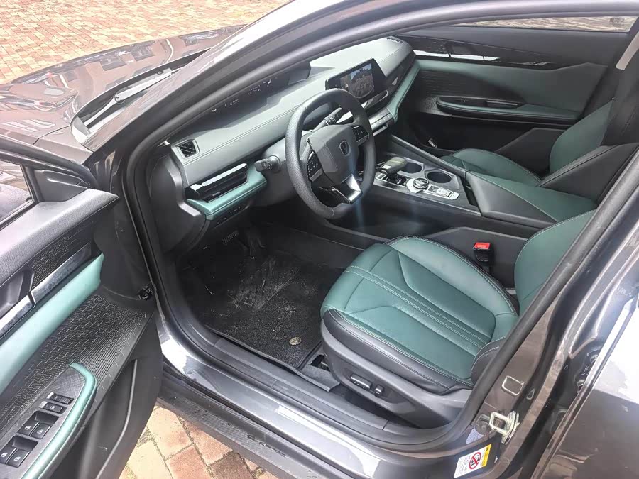 Changan UNI-V Smart Electric iDD 2023 1.5T 113km Smart Edition - zdjęcie 5