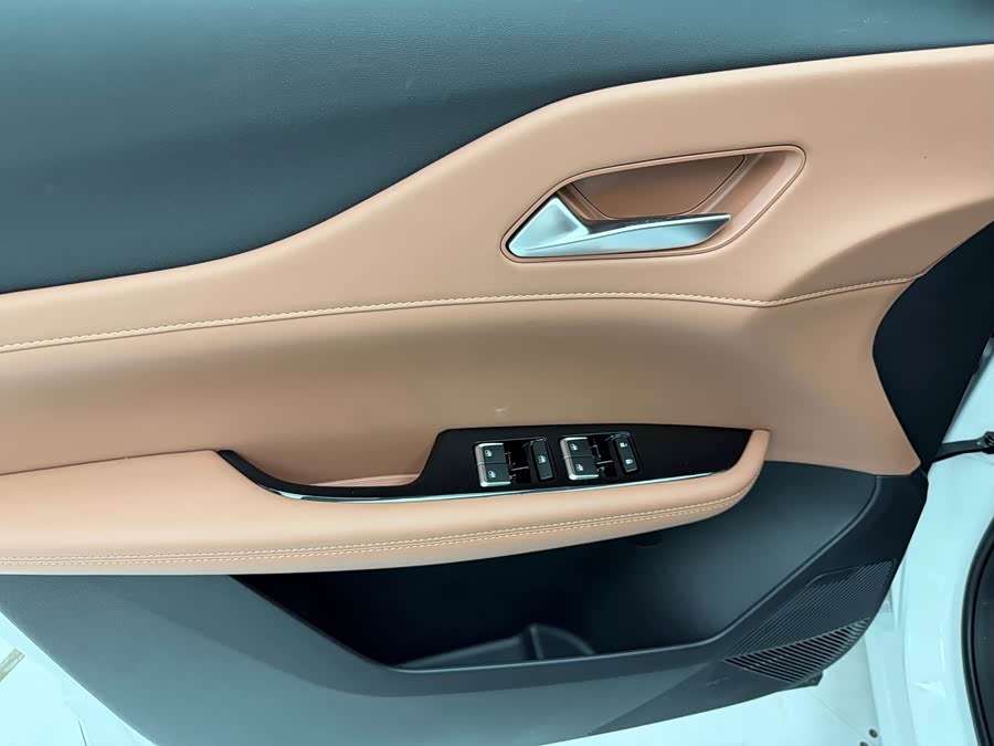 Changan UNI-Z 2025 500Bar PRO - zdjęcie 9