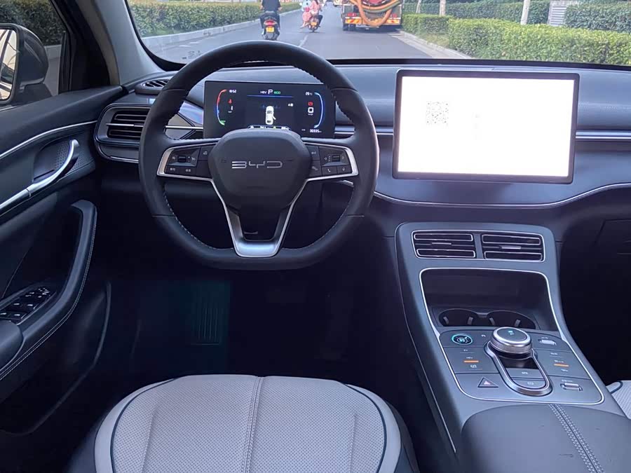 Chaser 05 2024 Glory DM-i 55KM Luxury - zdjęcie 8