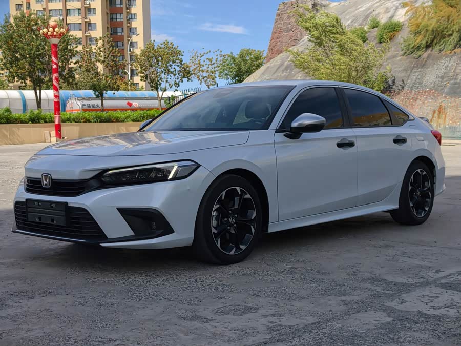 Civic 2023 2.0L e:HEV Sport - zdjęcie 1