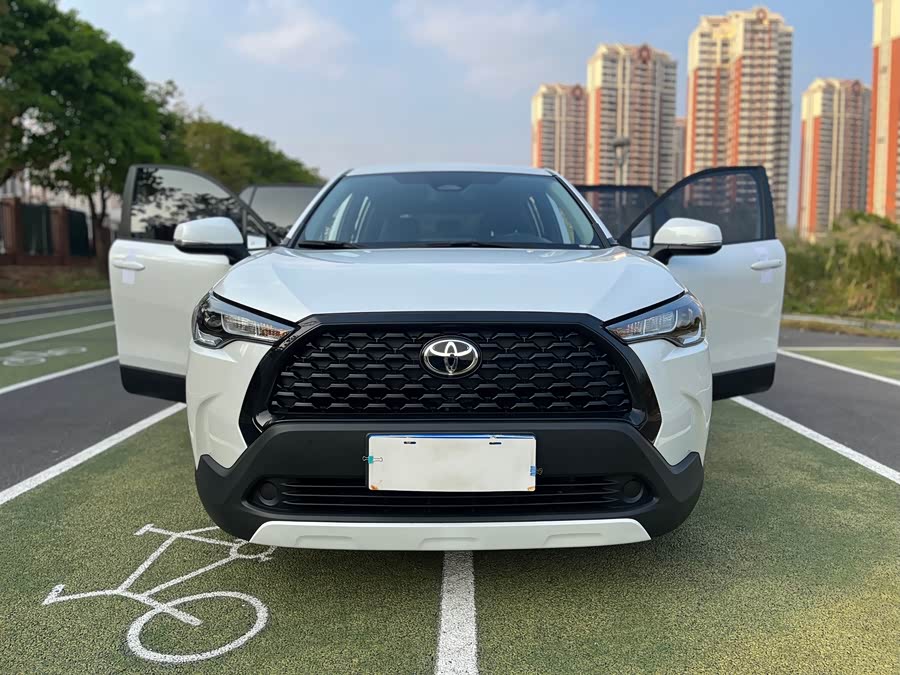 Corolla Cross 2024 2.0L Pioneer Edition - zdjęcie 2