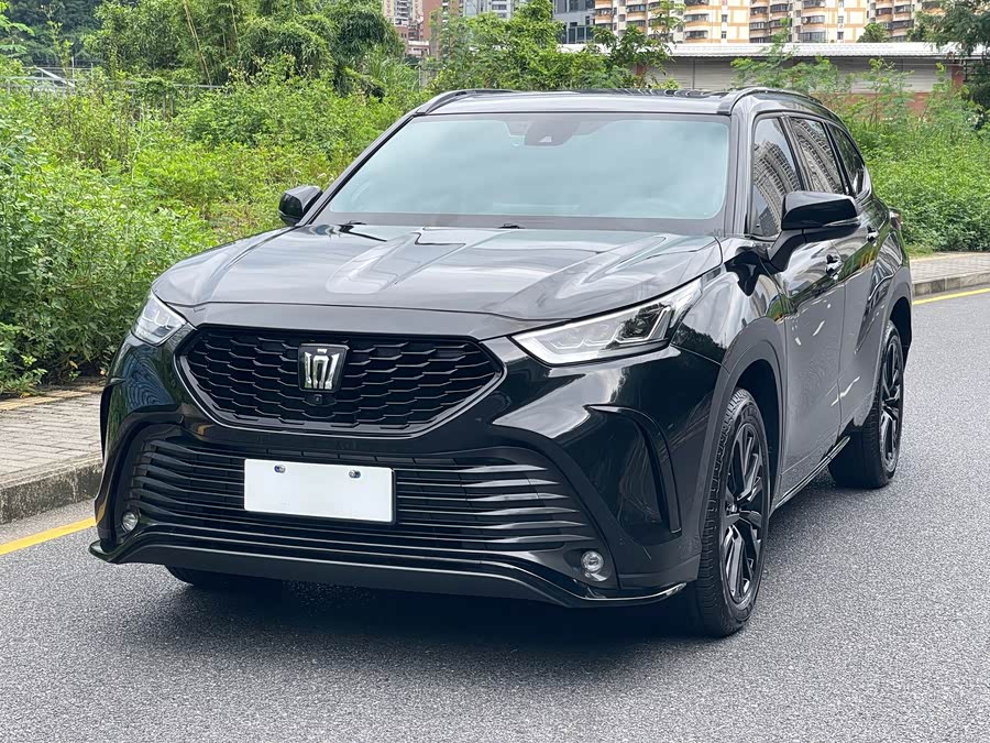 Crown Lufang 2024 2.0T 4WD Sport Edition - zdjęcie 1