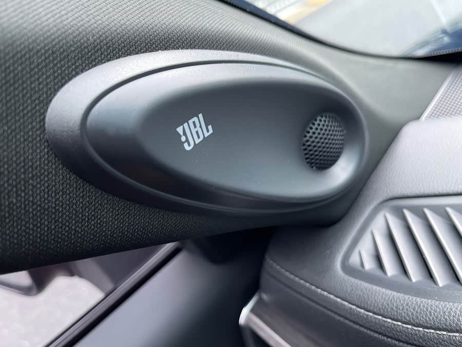 Crown Lufang 2024 2.0T 4WD Sport Edition - zdjęcie 12