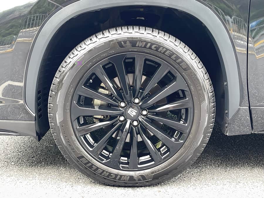 Crown Lufang 2024 2.0T 4WD Sport Edition - zdjęcie 17