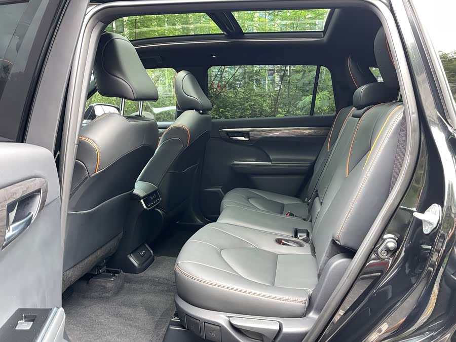 Crown Lufang 2024 2.0T 4WD Sport Edition - zdjęcie 6