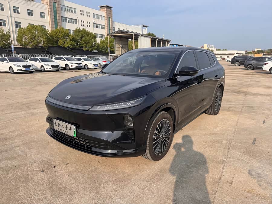 Dongfeng Fengshen L8 2025 185KM Dream Edition - zdjęcie 1