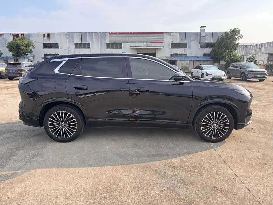 Dongfeng Fengshen L8 2025 185KM Dream Edition - zdjęcie 19