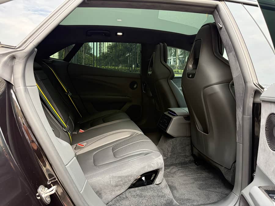 EMEYA 2025 600 Luxury - zdjęcie 13