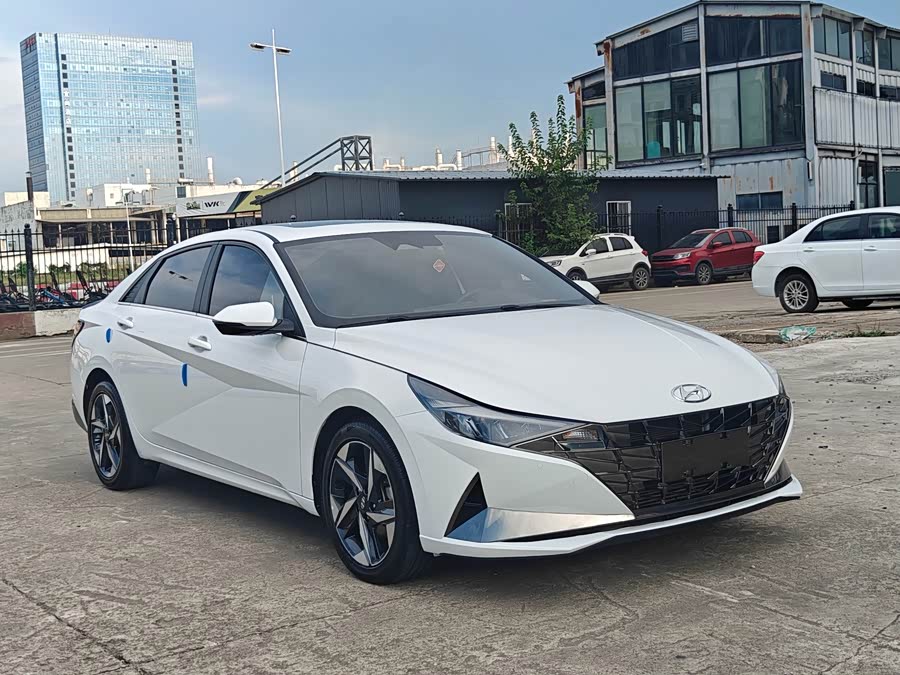 Elantra 2022 240TGDi DCT Luxury - zdjęcie 2