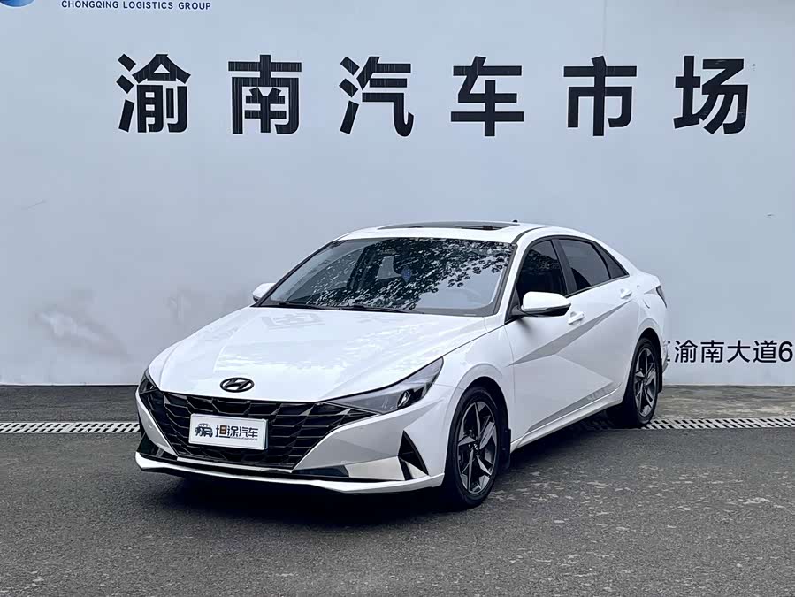 Elantra 2023 1.5L CVT LUX Premium Edition - zdjęcie 1