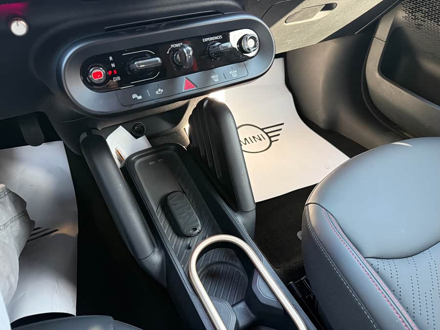 Electric MINI COOPER 2024 452km COOPER SE Racer - zdjęcie 16
