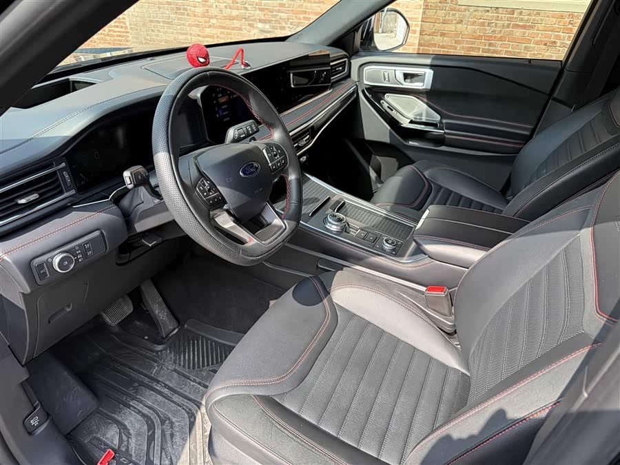 Explorer 2023 EcoBoost 285 4WD ST-LINE 7-Seater - zdjęcie 9