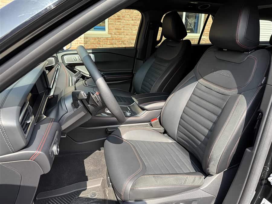 Explorer 2023 EcoBoost 285 4WD ST-LINE 7-Seater - zdjęcie 10