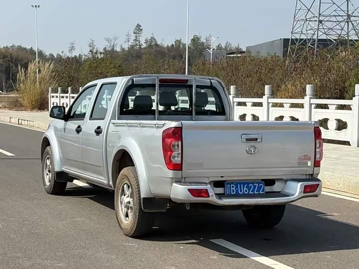 Fengjun 5 2021 2.0T Diesel 2WD Elite Double Cab National VI GW4D20M - zdjęcie 17