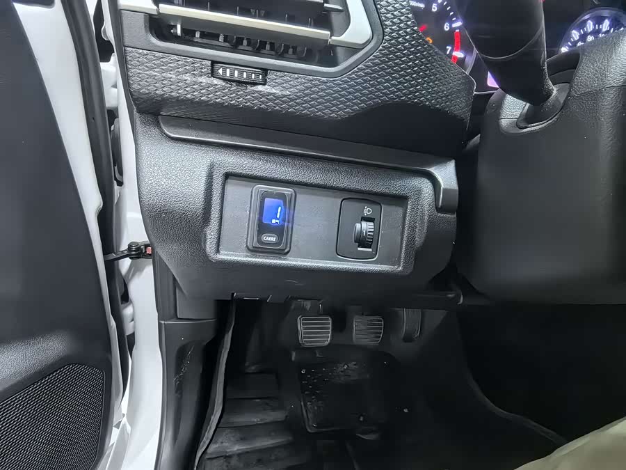 Fengjun 5 2023 2.4L CNG+Gas 4WD Elite Double Cab - zdjęcie 12