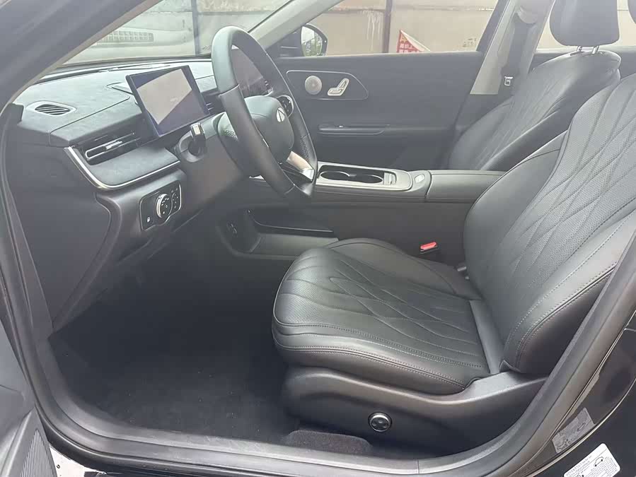 Fengyun A8L 2025 1.5TGDI 145km Standard - zdjęcie 13