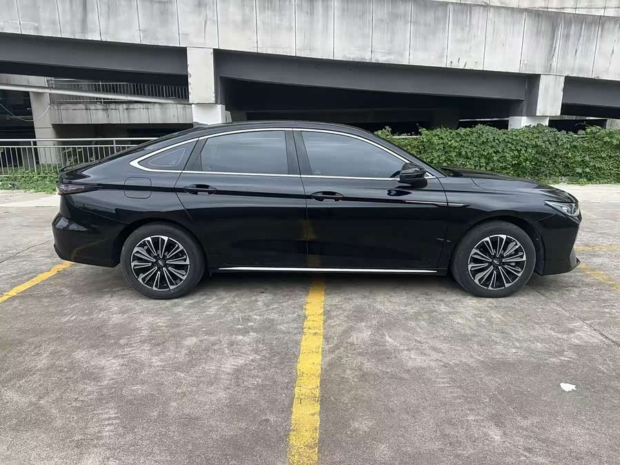 Fengyun A8L 2025 1.5TGDI 145km Standard - zdjęcie 4