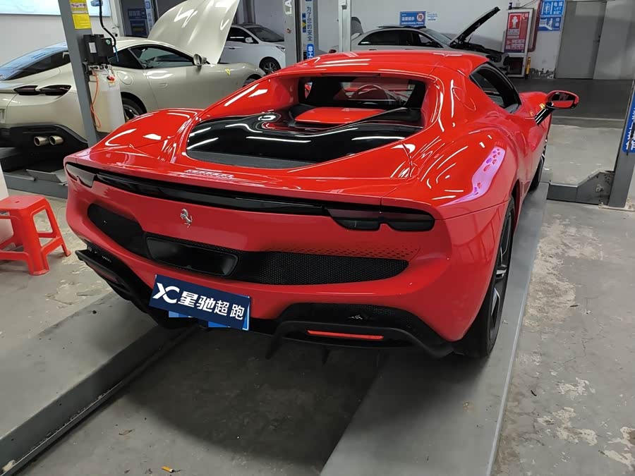 Ferrari 296 3.0T V6 GTB - zdjęcie 3