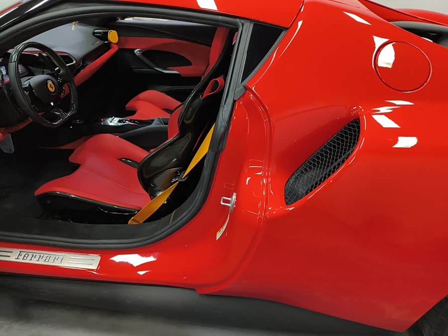 Ferrari 296 3.0T V6 GTB - zdjęcie 7